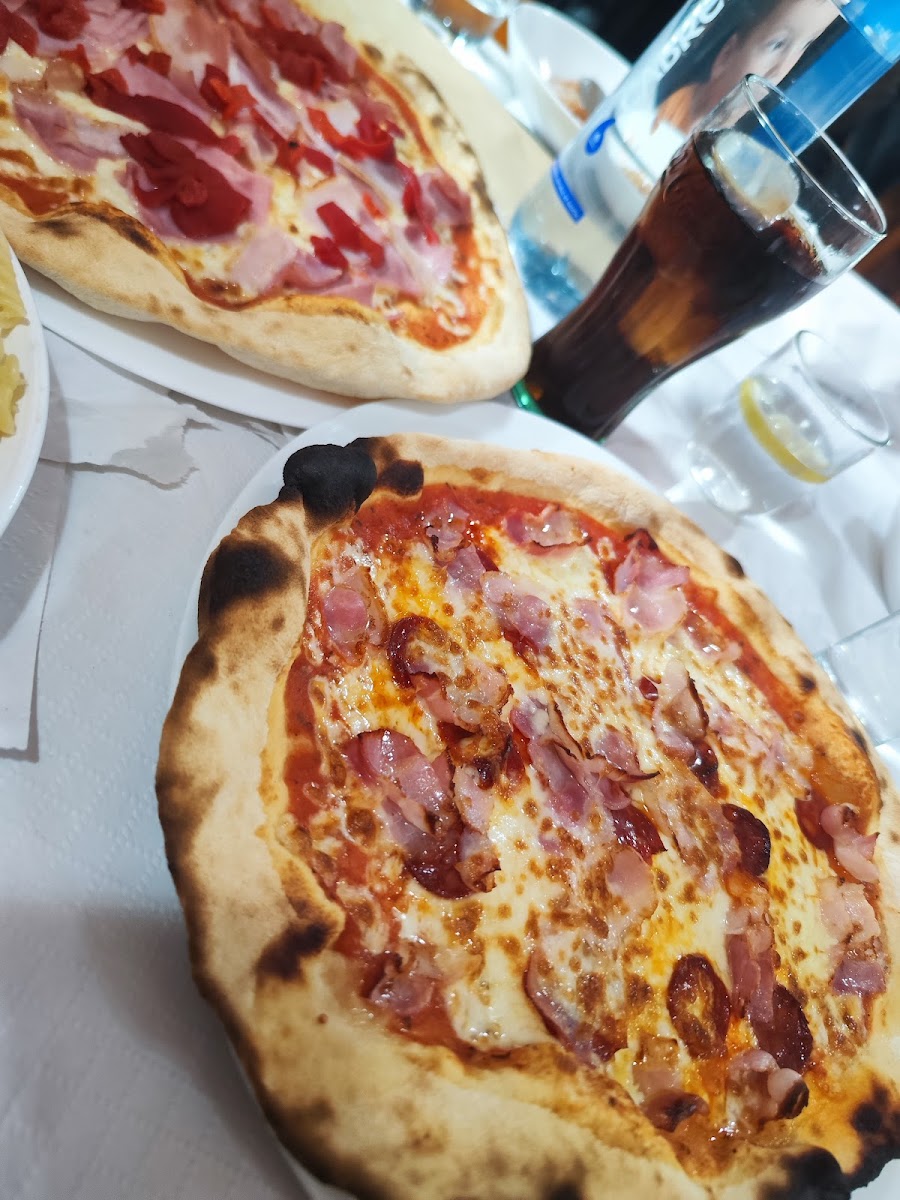 Pizzería Il Vesuvio Photo 6
