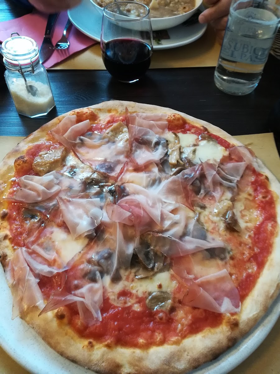 Pizzeria Da Giorgio Photo 7