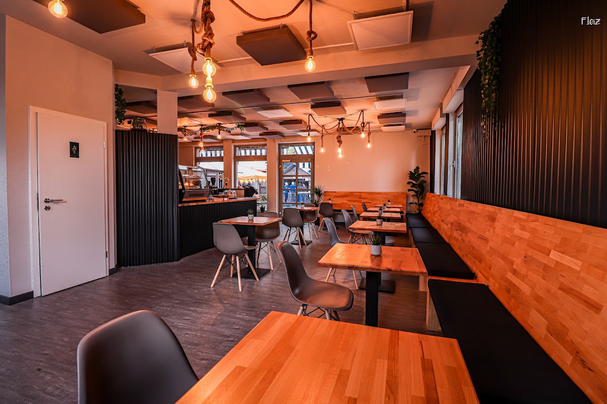 The Jungle Café & Bar