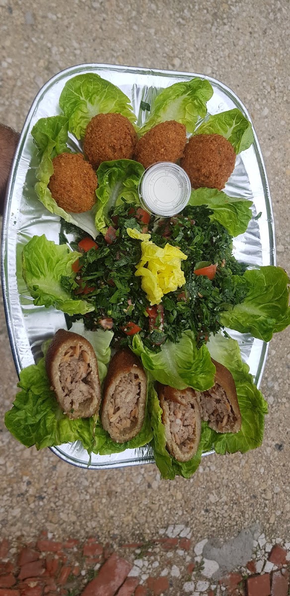 Falafel & Chicken Photo 5
