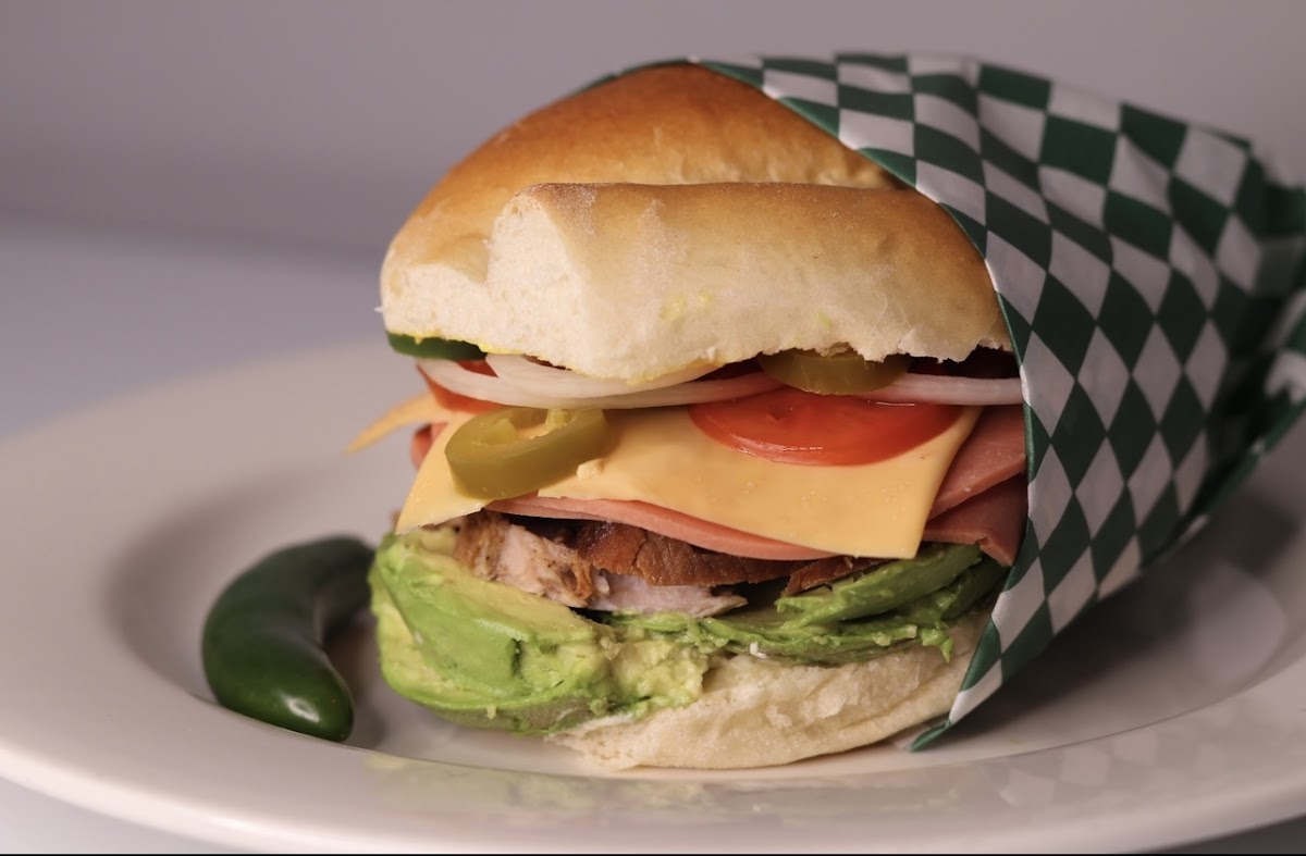 Lonches Laguneros Photo 8