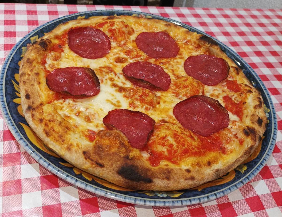 Pizzeria Trattoria Sorrento Photo 4