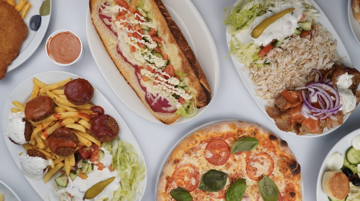 Pomodoro Pizza und mehr Photo 10