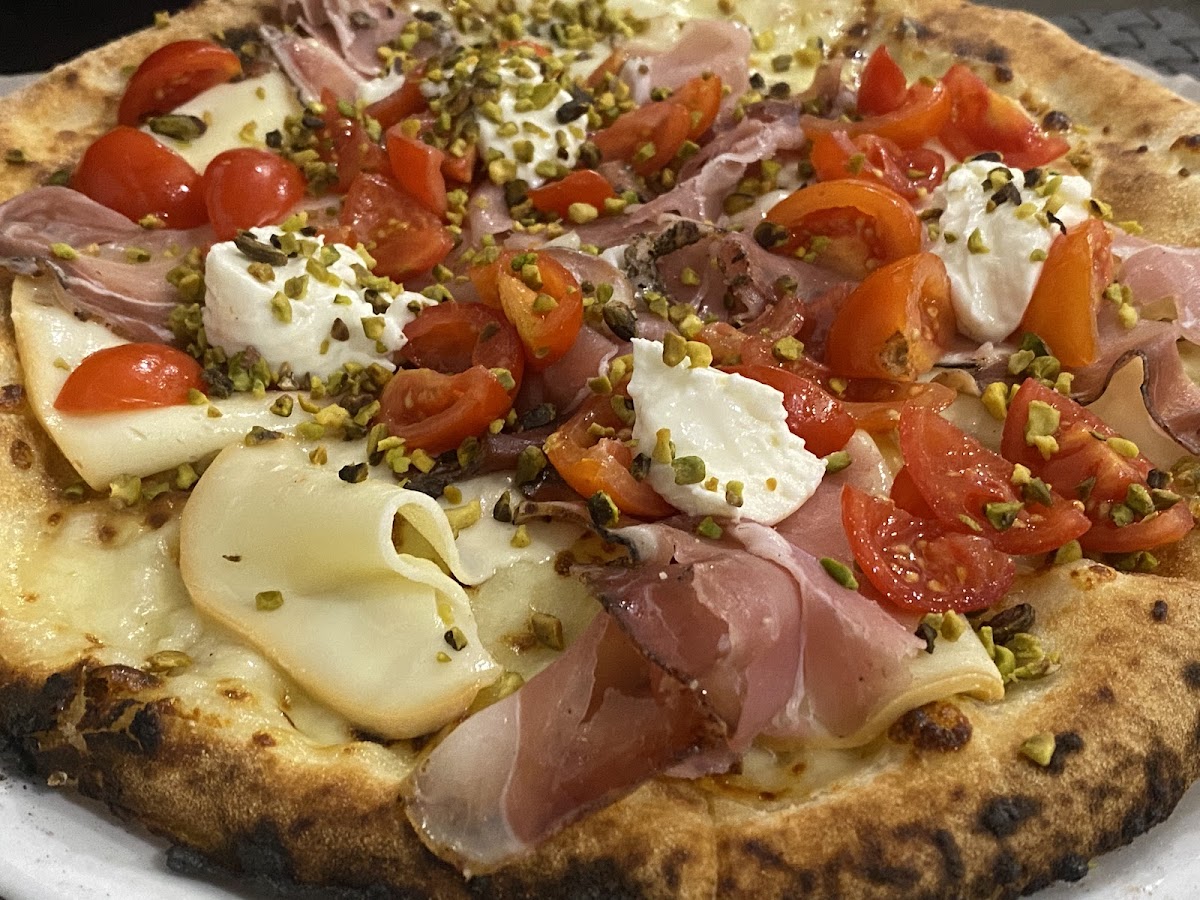 Pizzicotto Pizza and Restaurant