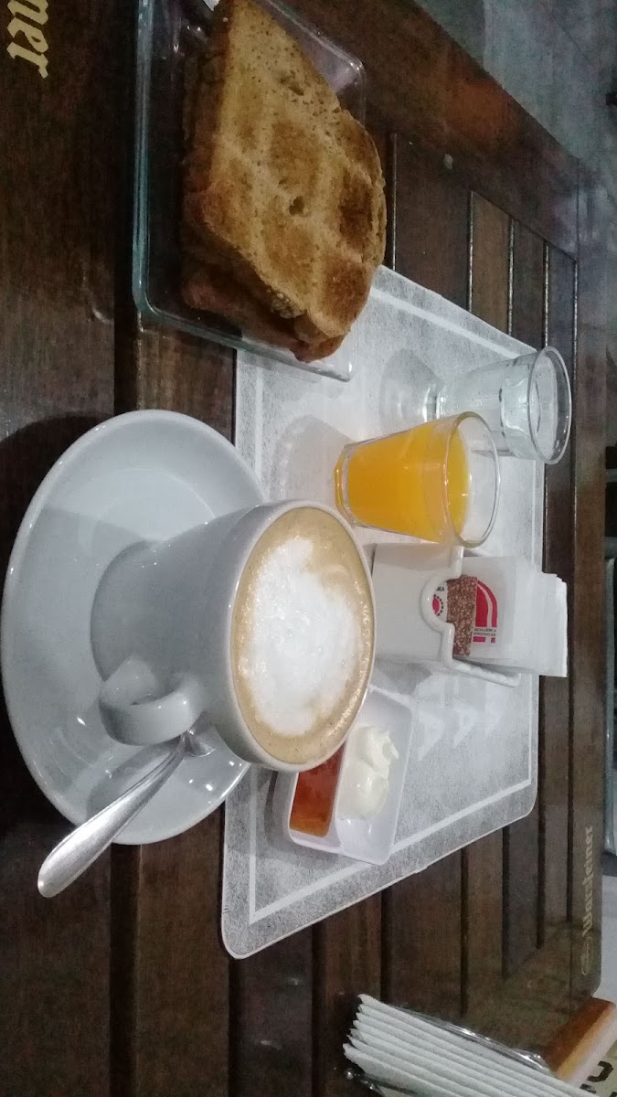 Cafe Avila El Buho Photo 3