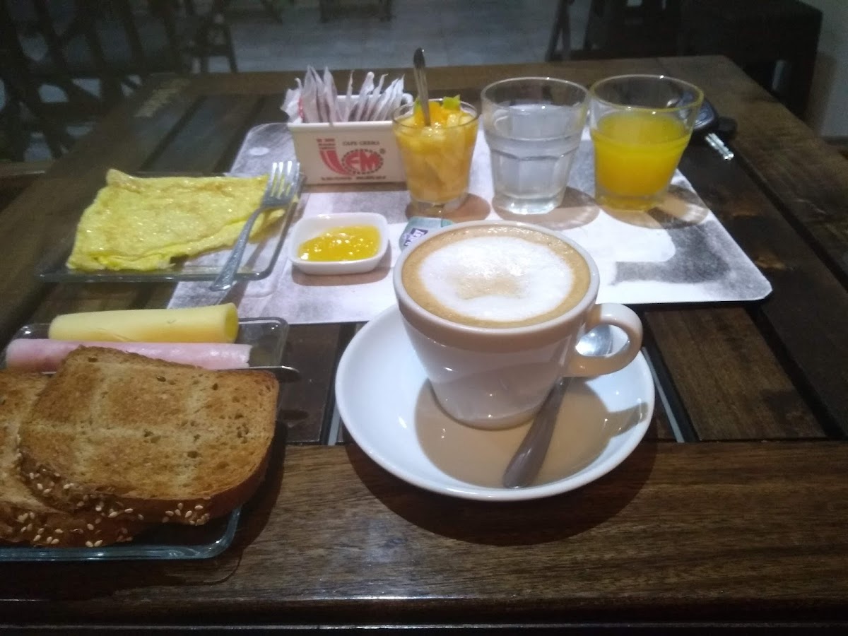 Cafe Avila El Buho Photo 7