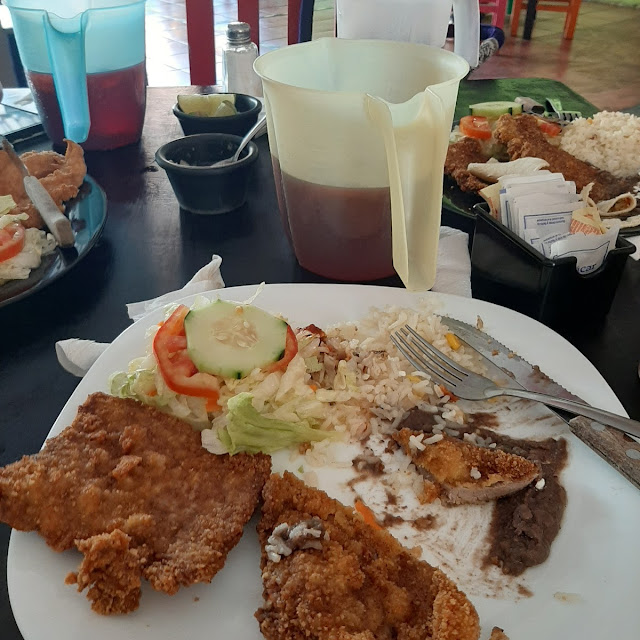 Pechuga de Pollo Empalizada