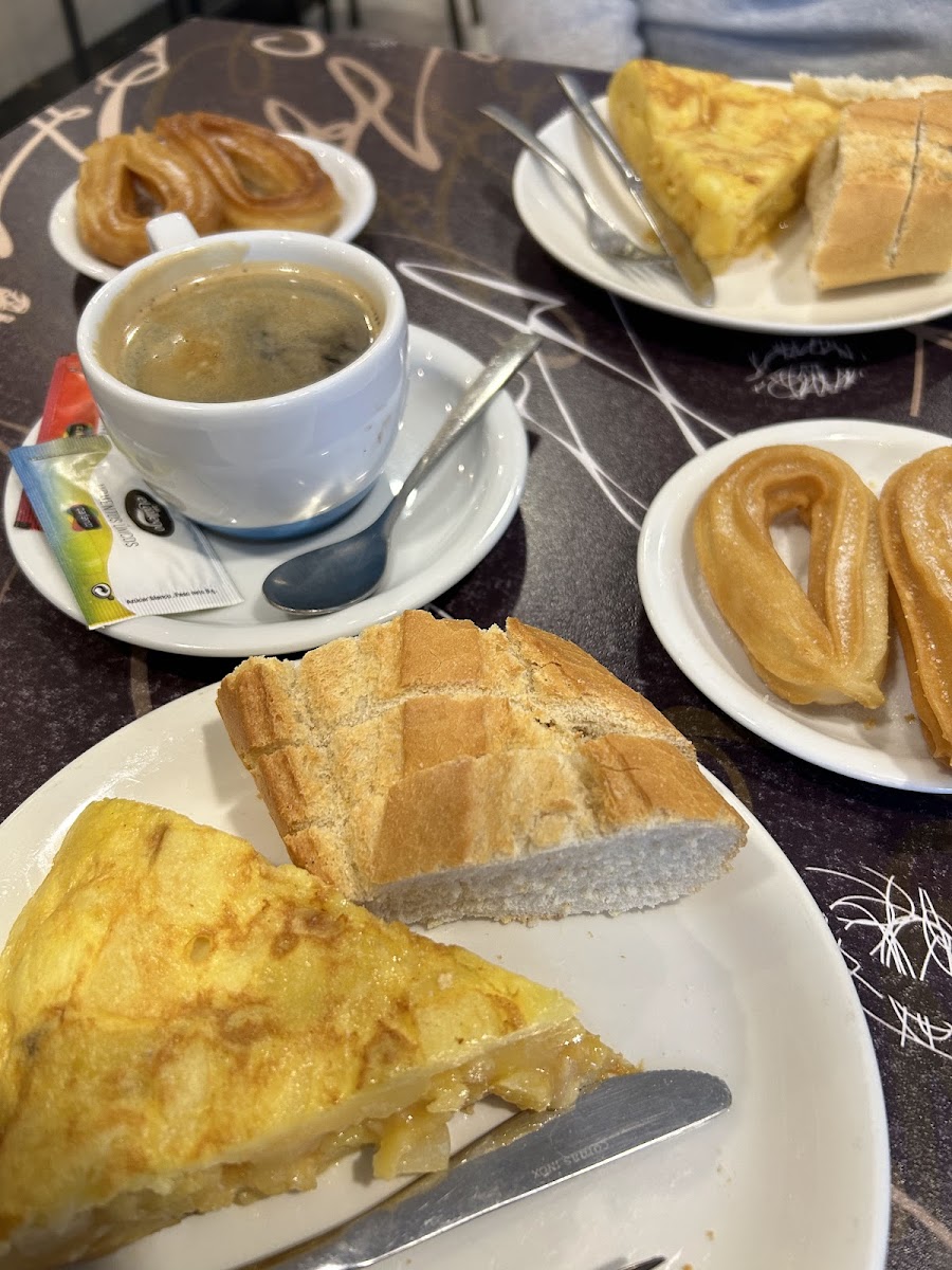 Cafe Bar Papi Y Mami Photo 7