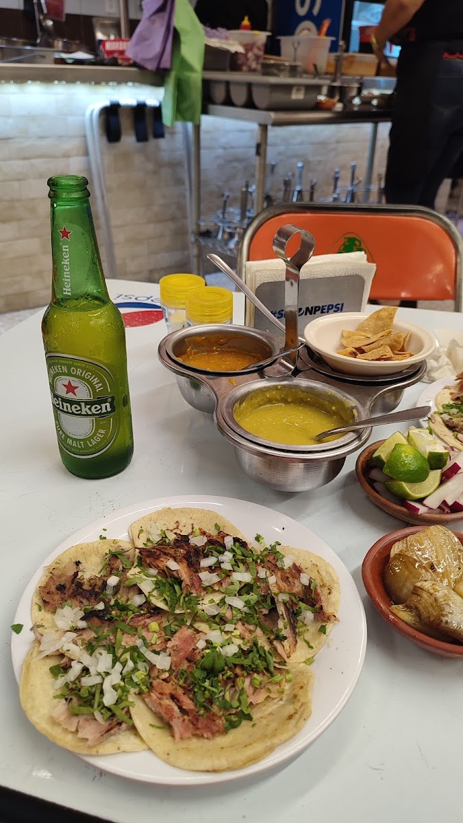 Taquería Los Originales Photo 8
