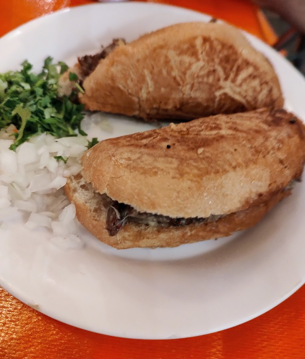 Taquería Los Originales Photo 9