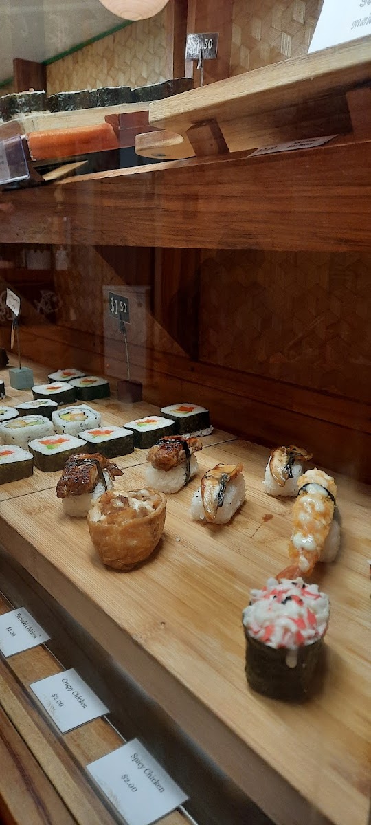 Little Tokyo Sushi Photo 7
