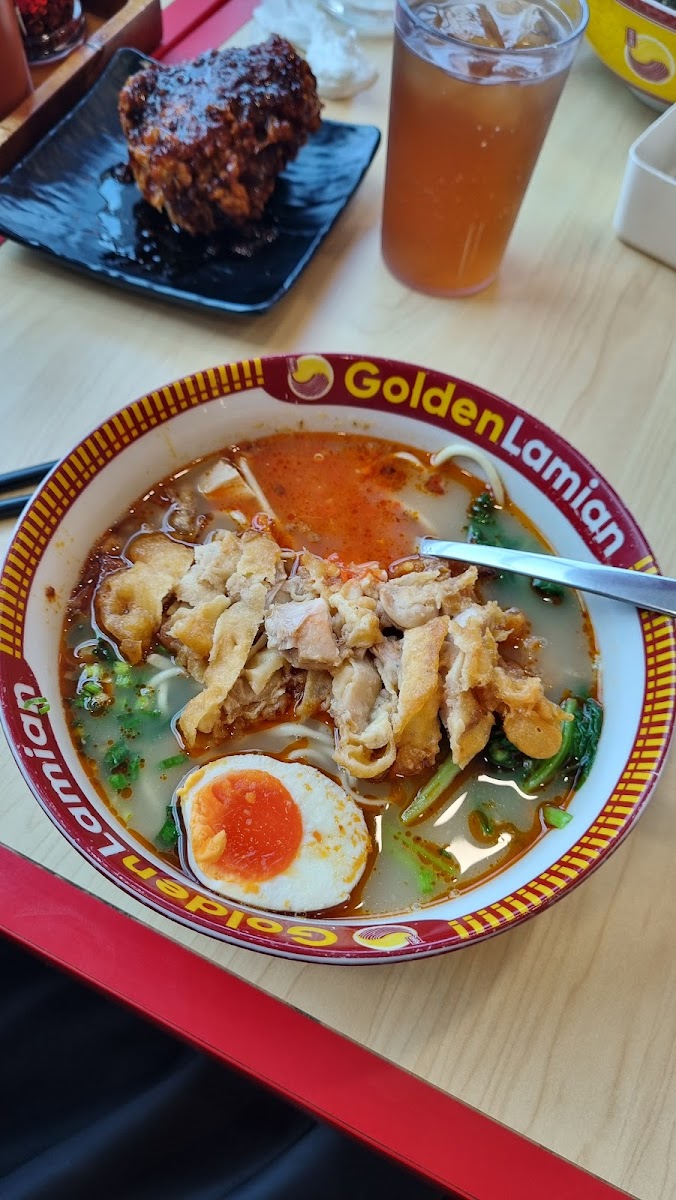 Golden Lamian Ring Road Citywalk Photo 6