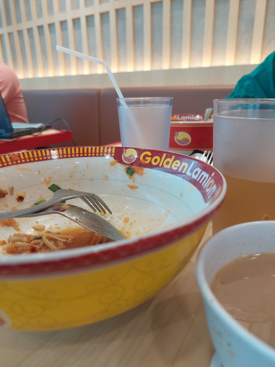 Golden Lamian Ring Road Citywalk Photo 8