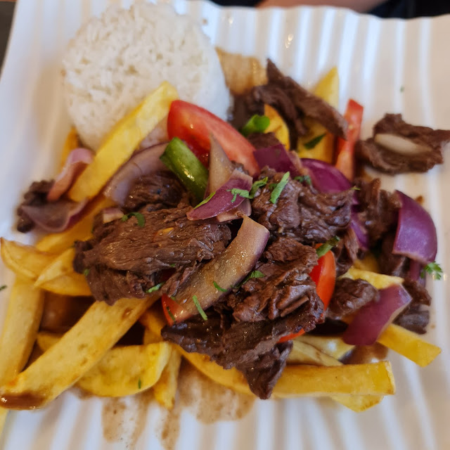 Lomo Saltado