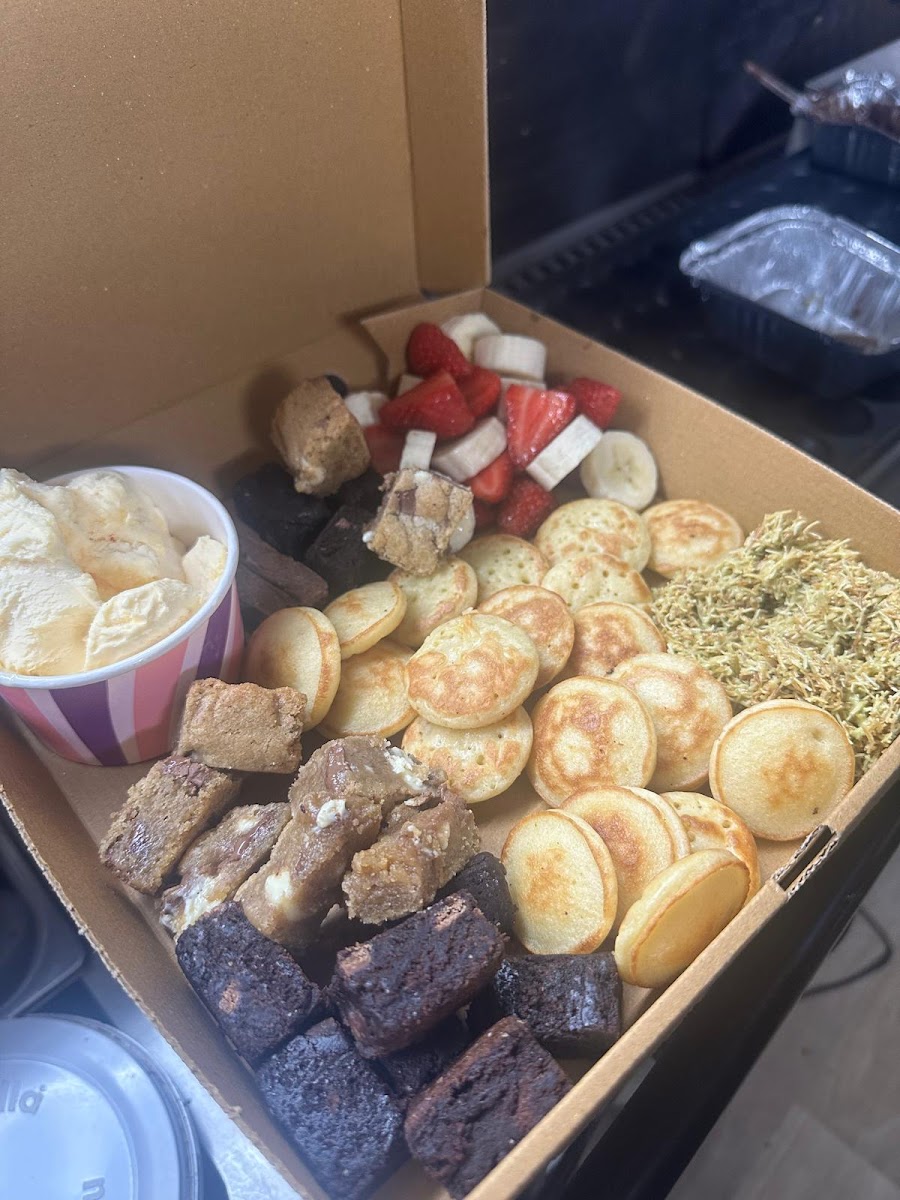 Lockleaze dessert van Photo 4