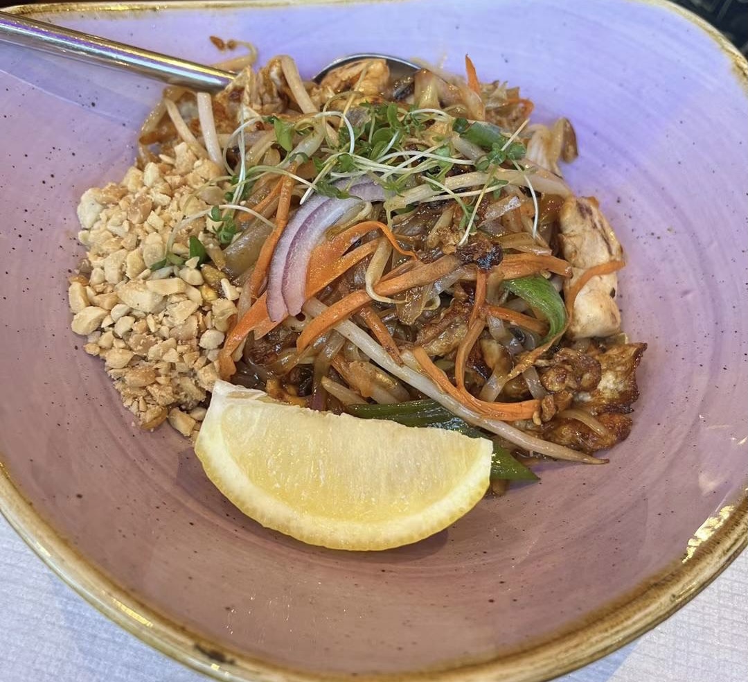 The Secret Thai Garden, Potters Bar Photo 7