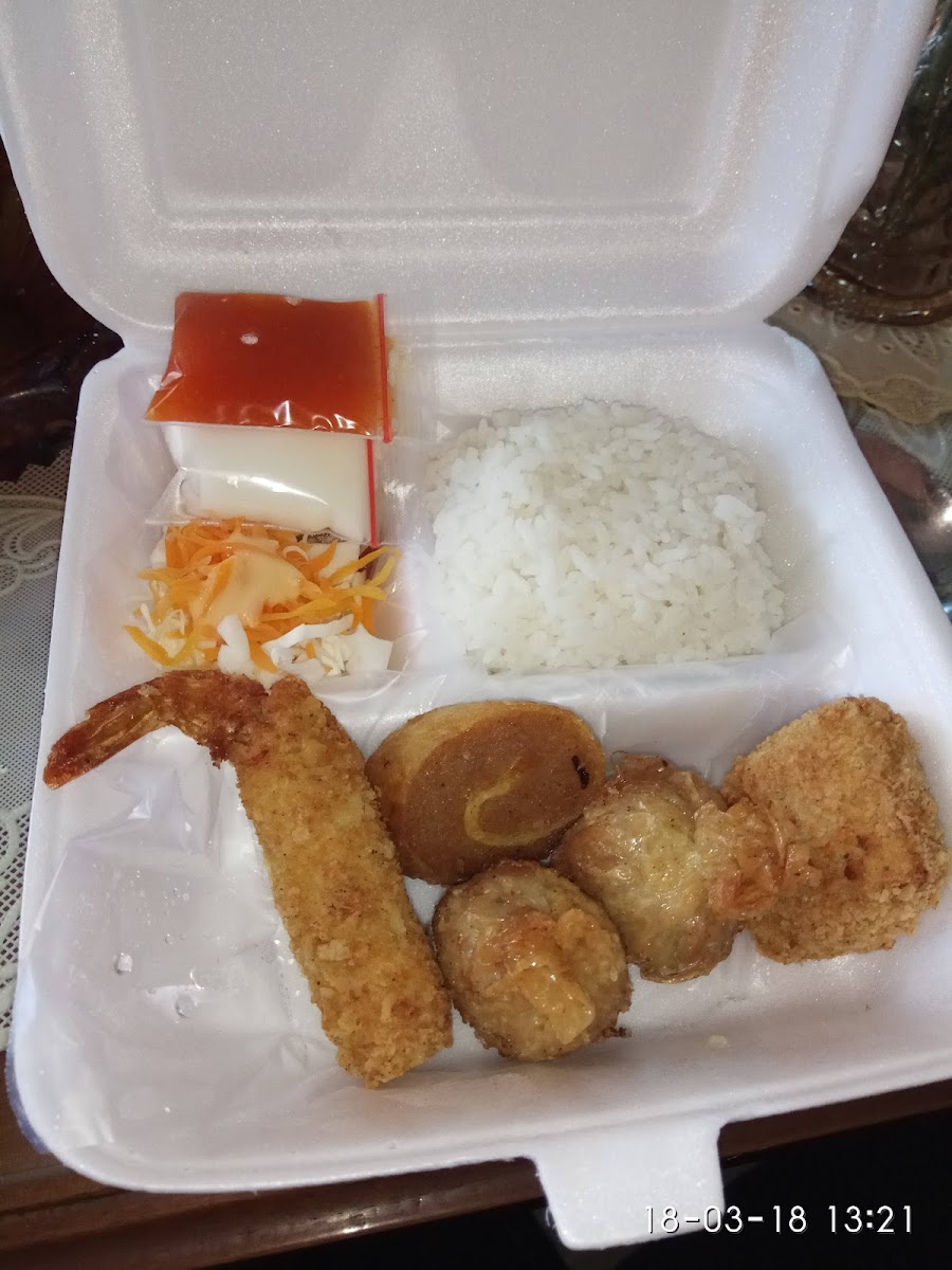 James Family Bento & Mie Ayam Photo 5