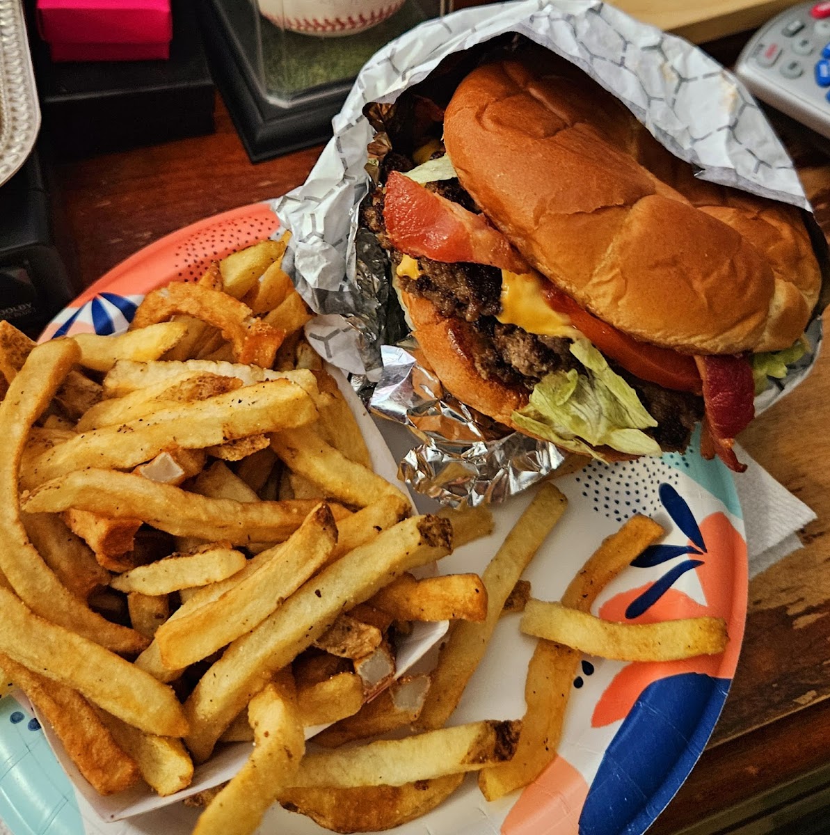 Busloop Burgers Photo 6