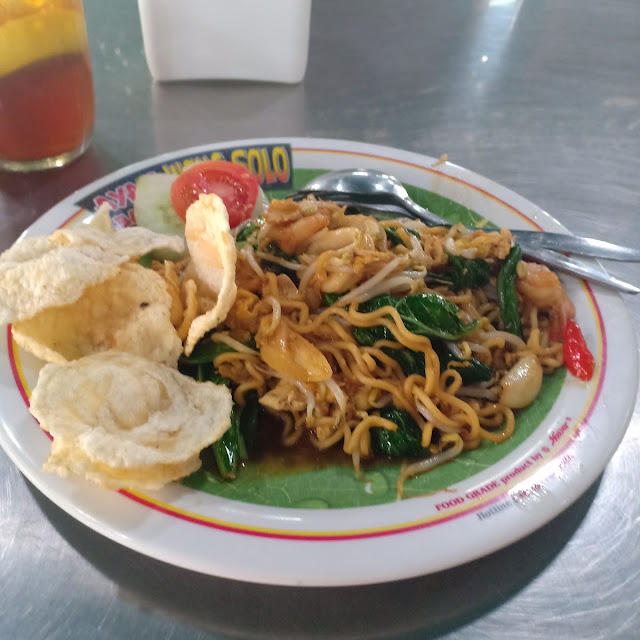 Mee Goreng Seafood