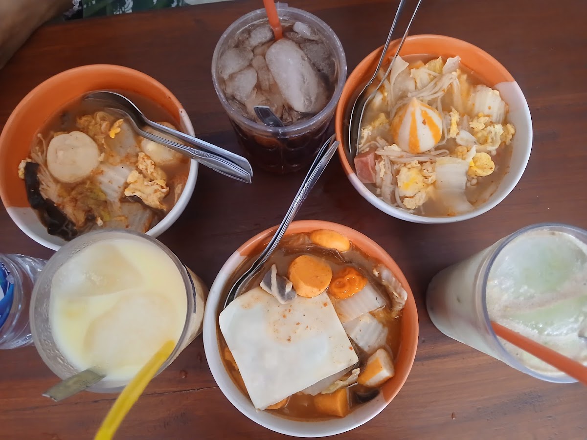 Seblak prasmanan dan bakso mba Mila Photo 6