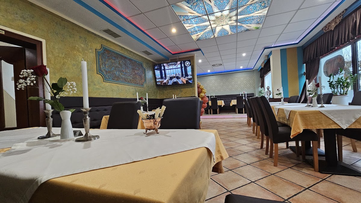 Nayeb Restaurant