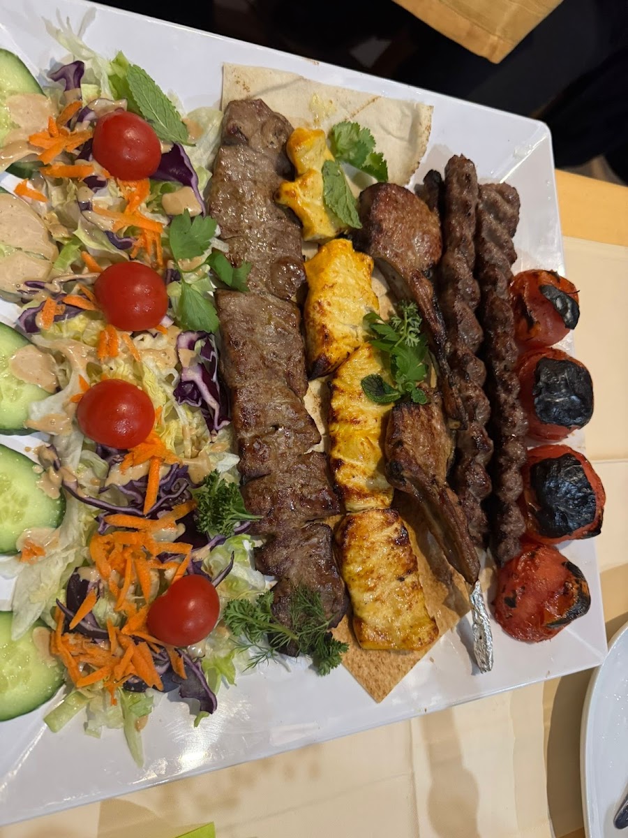 Nayeb Restaurant Photo 6