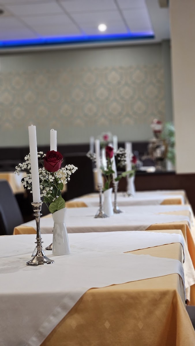 Nayeb Restaurant Photo 9