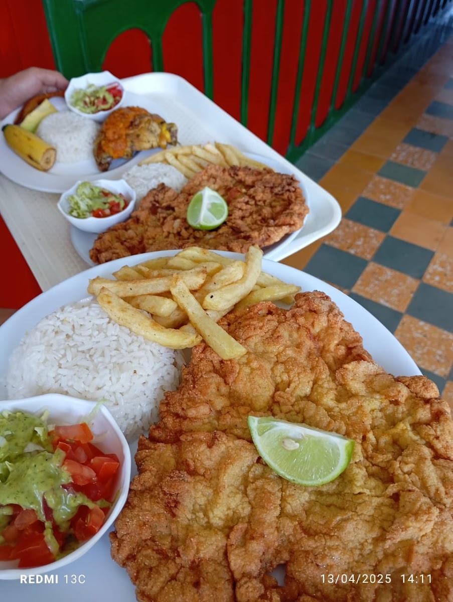 Mi Rancho Restaurante y Hostal Photo 3