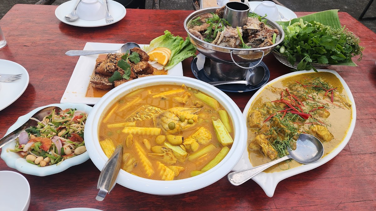 Koy Kulakasai Restaurant Photo 3