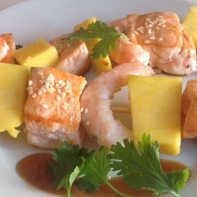 Brocheta de Piña Y Langostinos