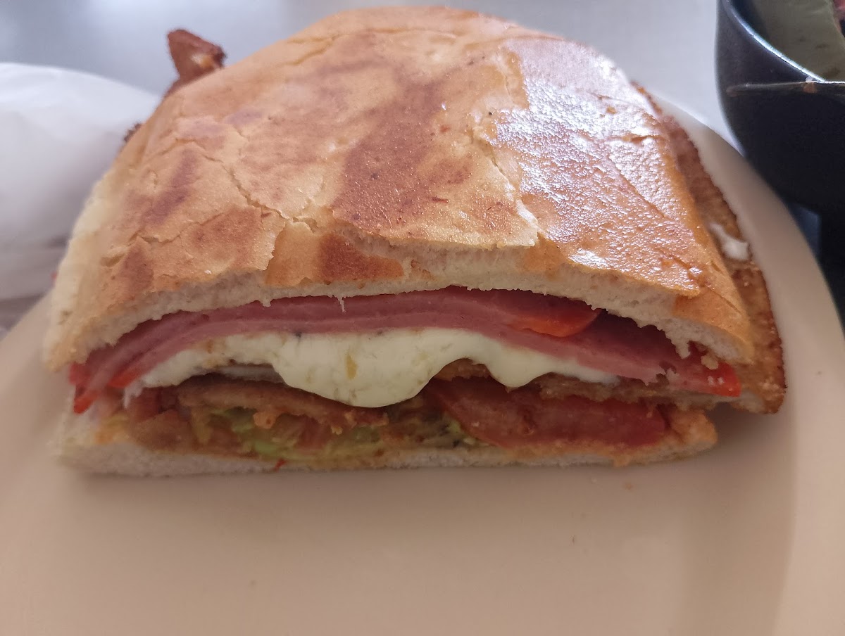 Tortas El Rey Queretaro Photo 4