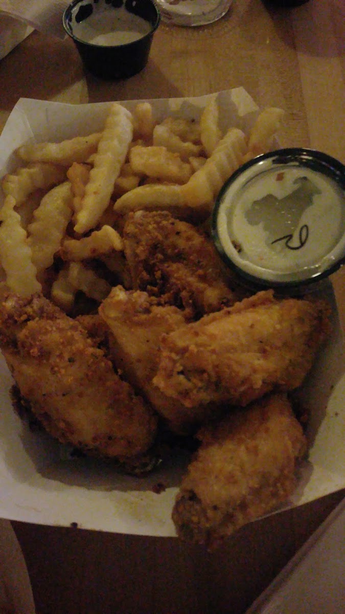 The Barrel Inn Bar & Grill Photo 9