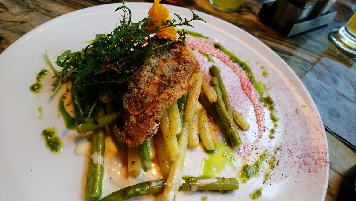 Horschel Restaurant Photo 6