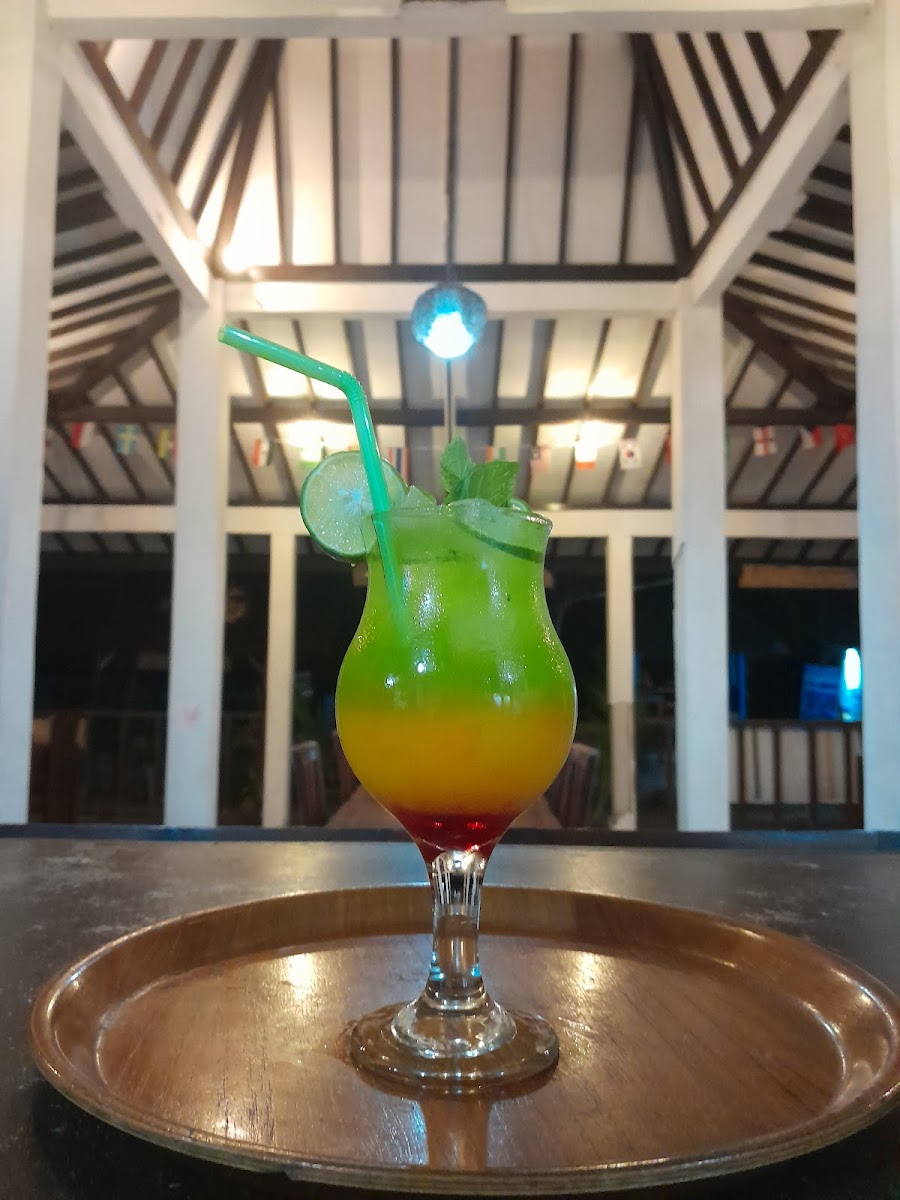 Adinda Cafe & Bungalows Photo 9