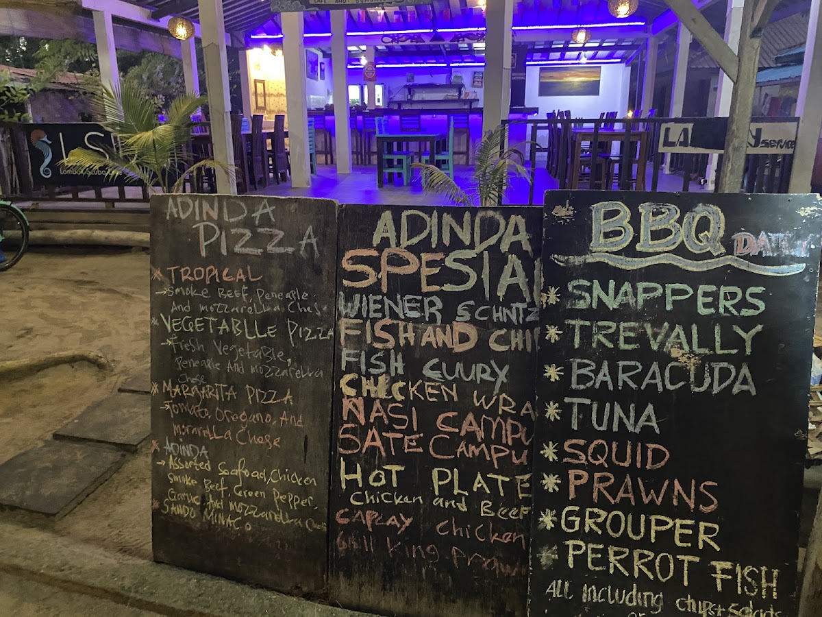 Adinda Cafe & Bungalows Photo Menu 8