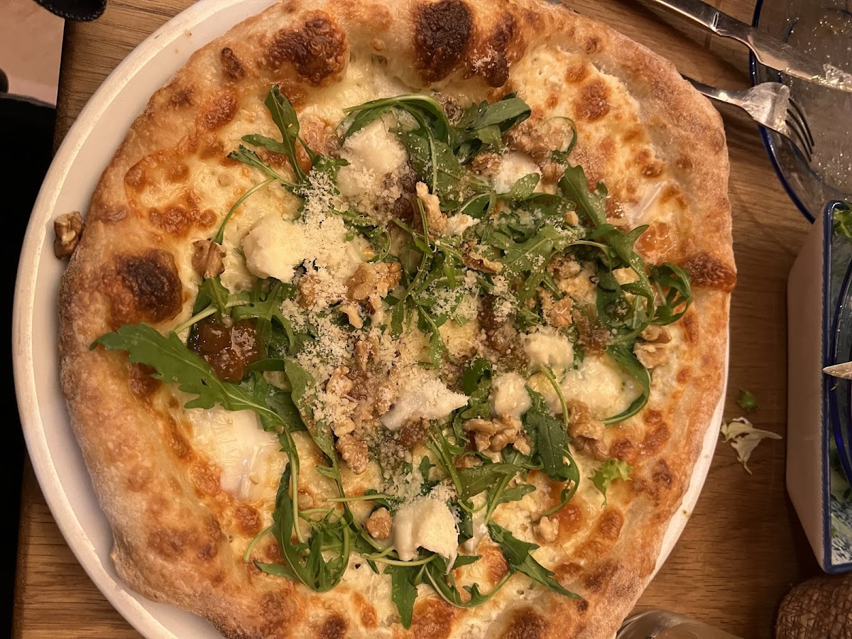 Pizzeria Cova Criolla Photo 9