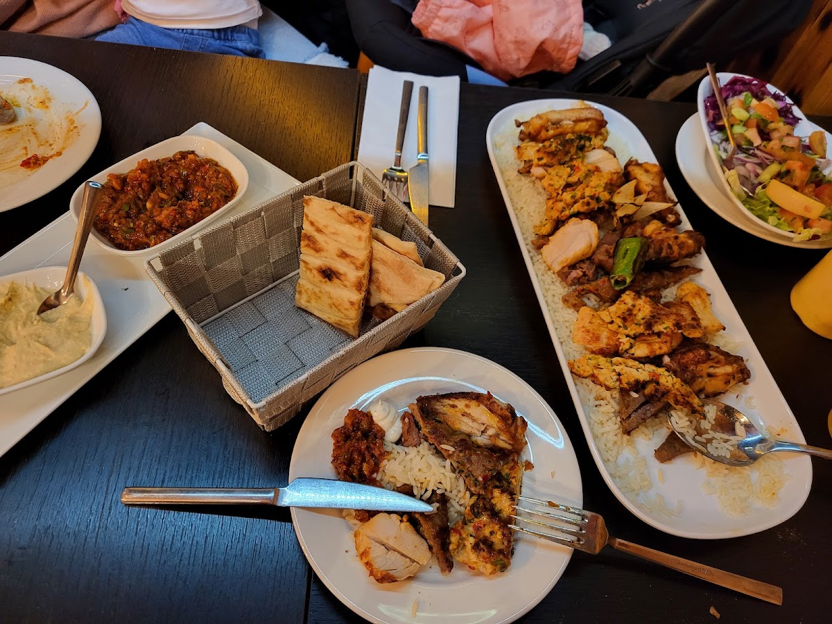 Istanbul BBQ Restaurant and Takeaway Photo 6
