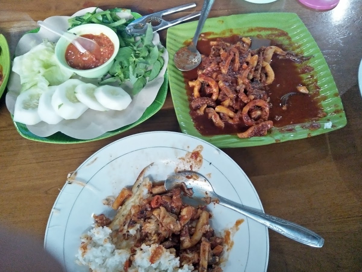 Ikan Bakar Ibu Peni Photo 8