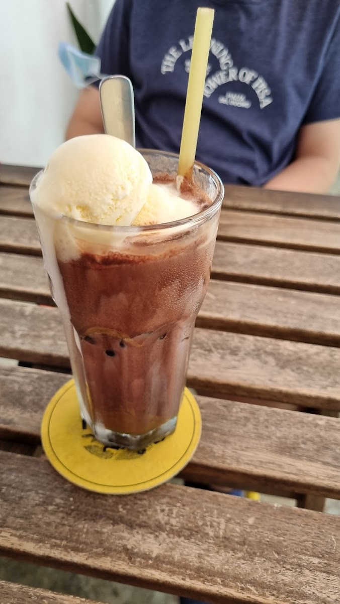 Seven Half Cafe Photo 8