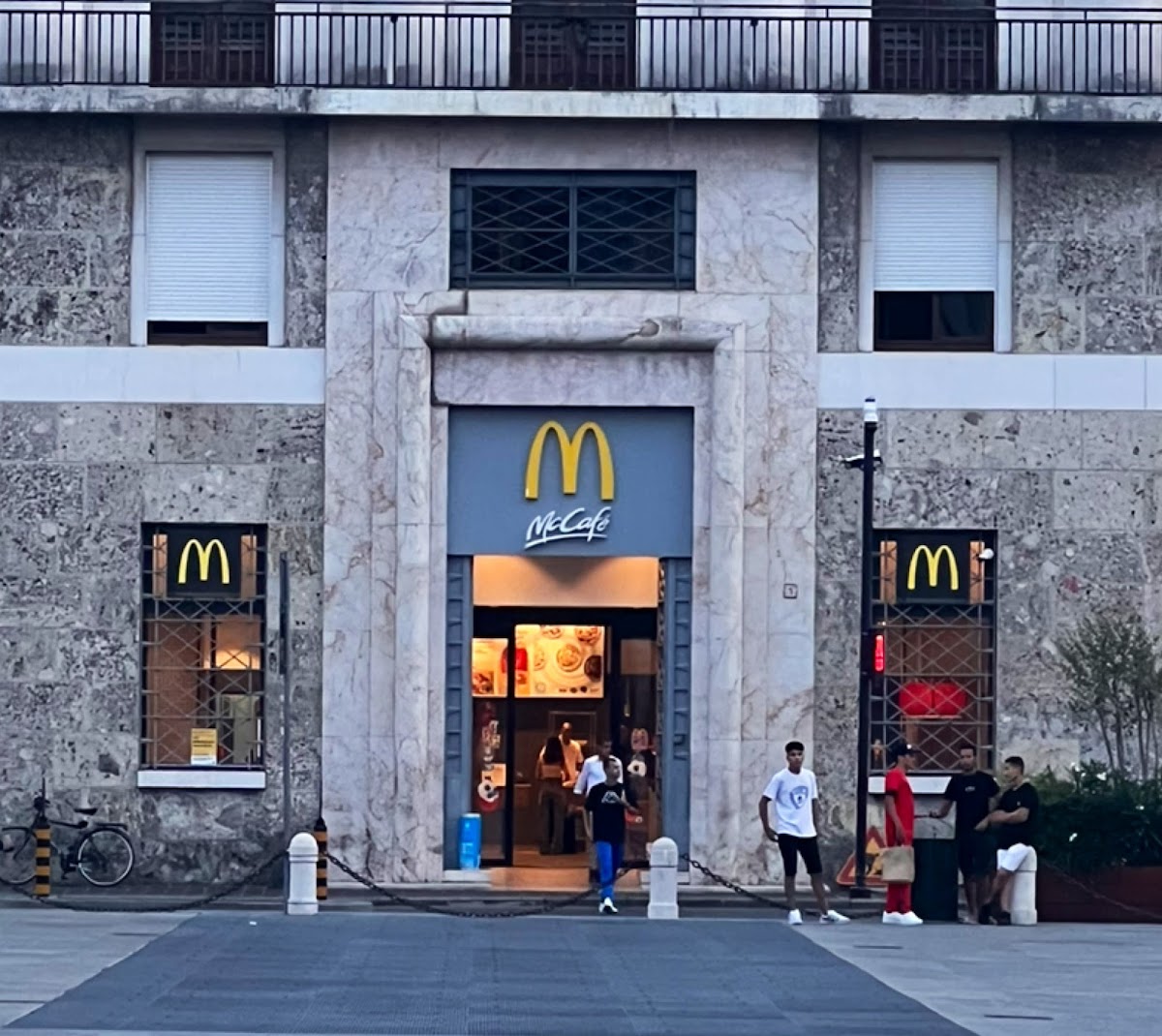 McDonald's Piazza Vittoria