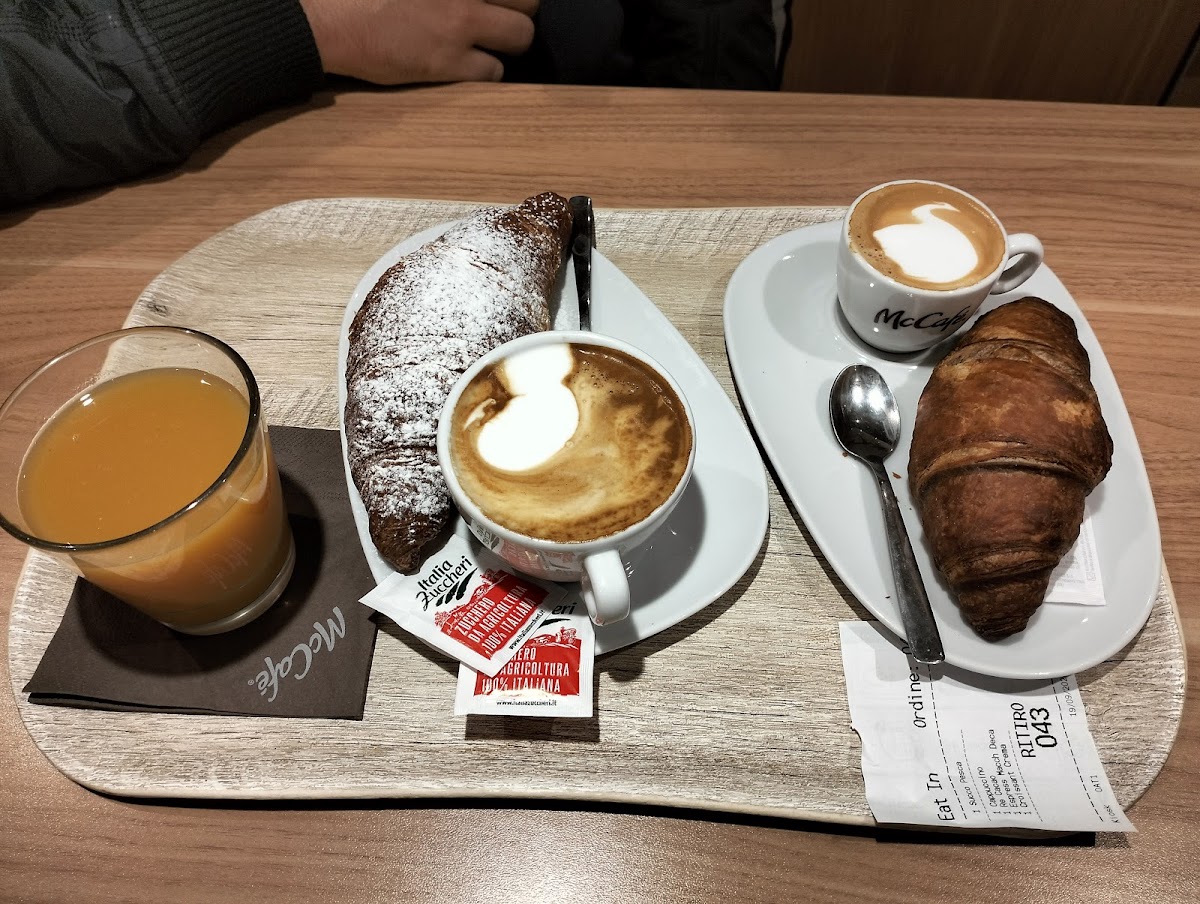 McDonald's Piazza Vittoria Photo 9