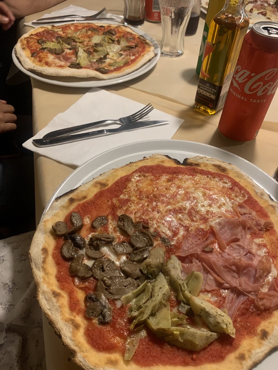 Pizzeria Al Cigno D'Oro Photo 6