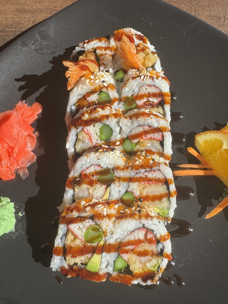 Muji Thai Sushi 2 (Publix Pelican Landing) Photo 6