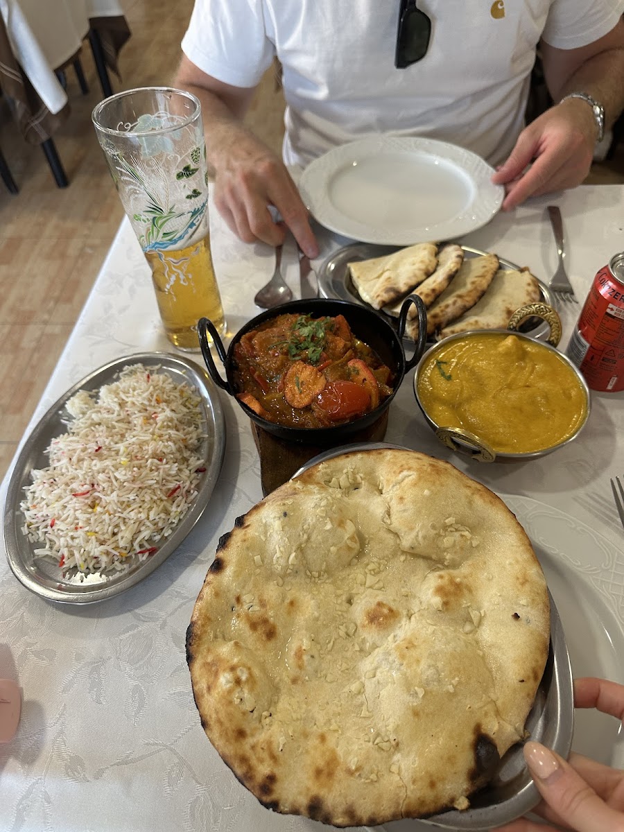 Curry Mahal Indian Restaurant Photo 4
