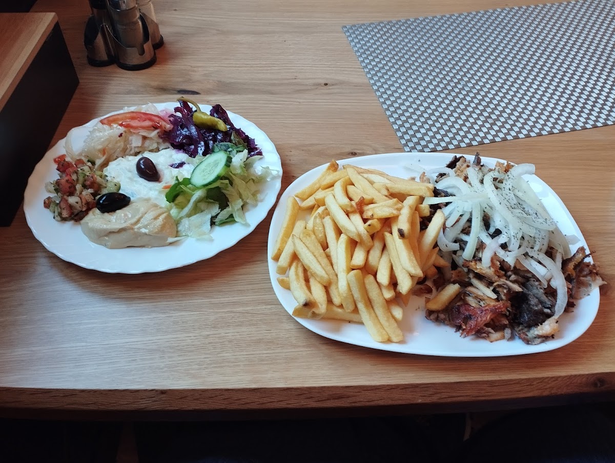 Yousif‘s Grill Photo 5