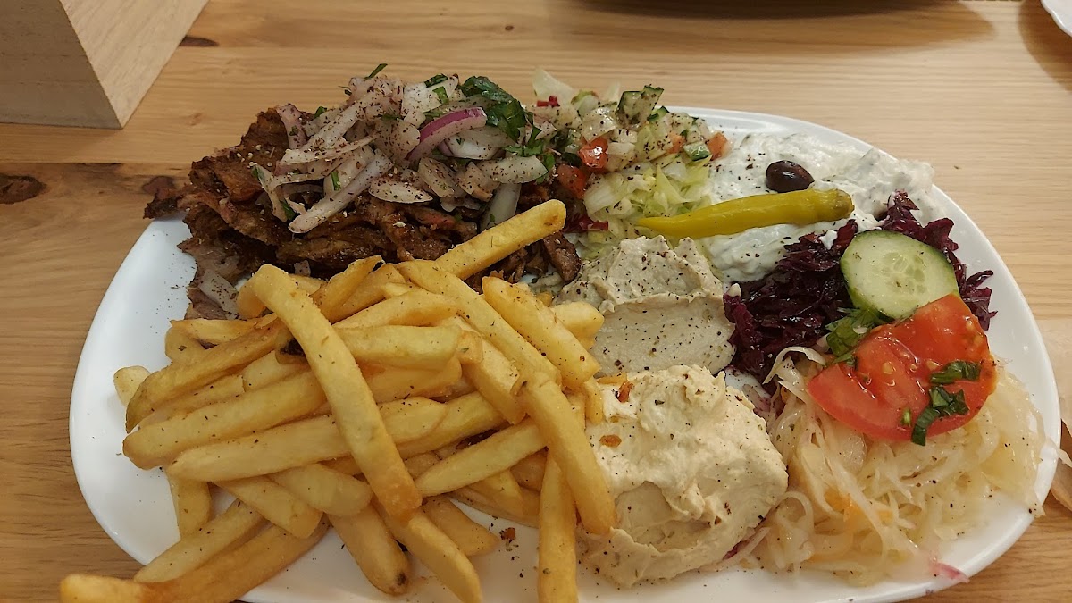 Yousif‘s Grill Photo 6