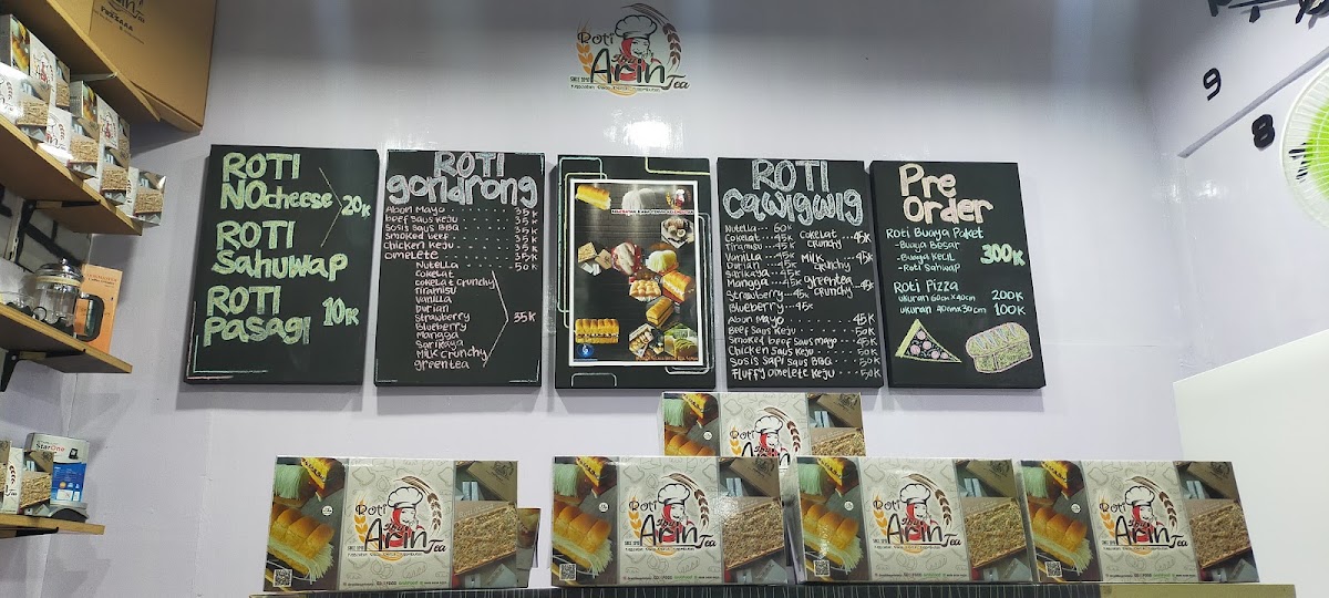 Rumah Makan Khas Sunda Sukahati Photo Menu 9