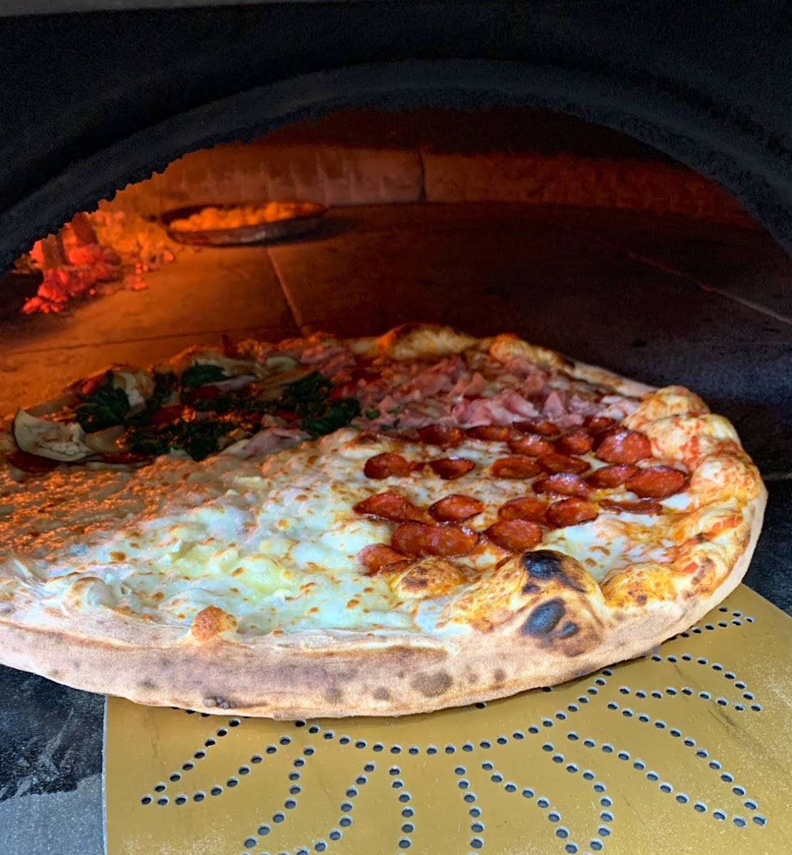 Pizzeria Il Peperoncino Photo 3