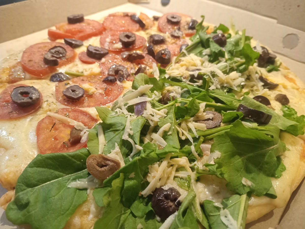 Buen Provecho Pizzas, Lomitos & Empanadas Photo 7