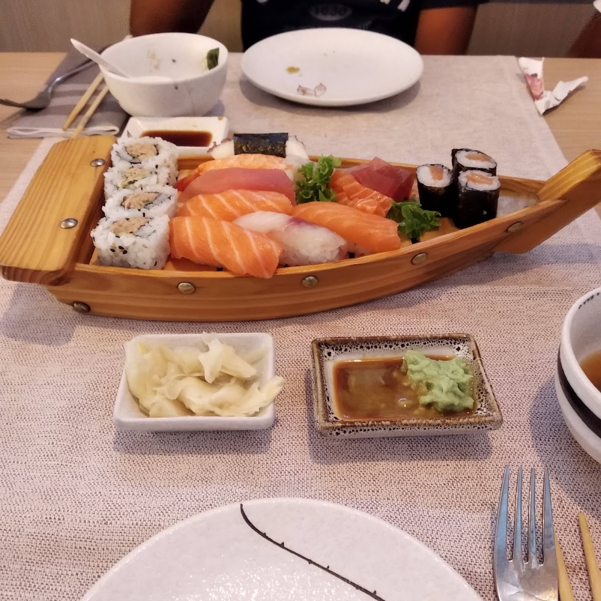 Sushi House Photo 5